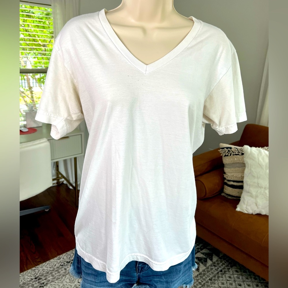 American Apparel size small staple white v-neck